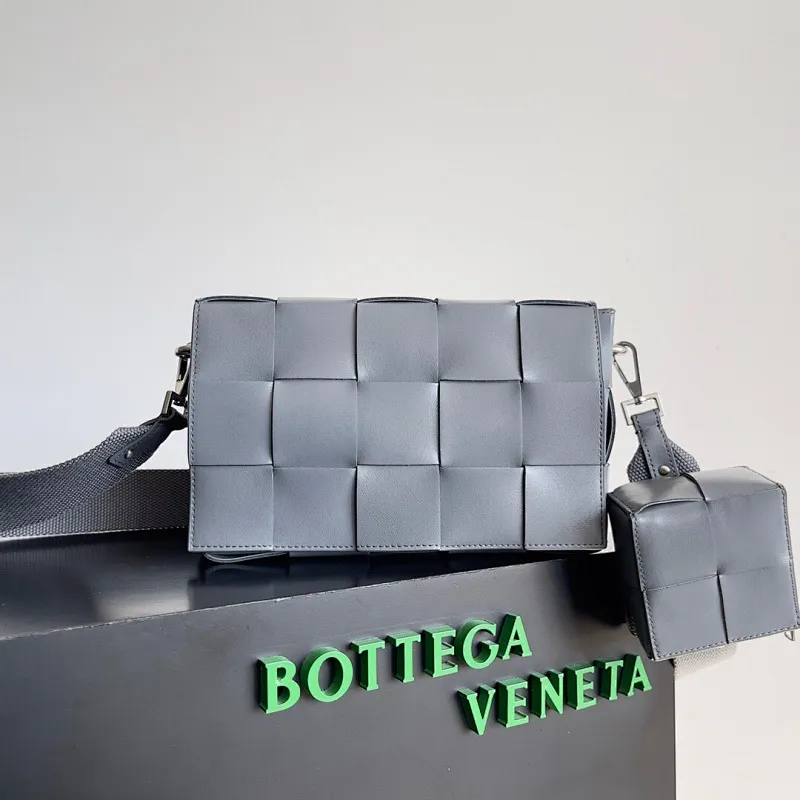 All categories 💚 Authentic bags 💚 BV 2025 new BV crossbody bag